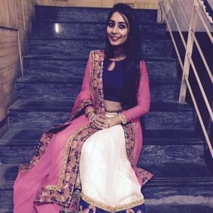 Meet your Posher, Dhruva